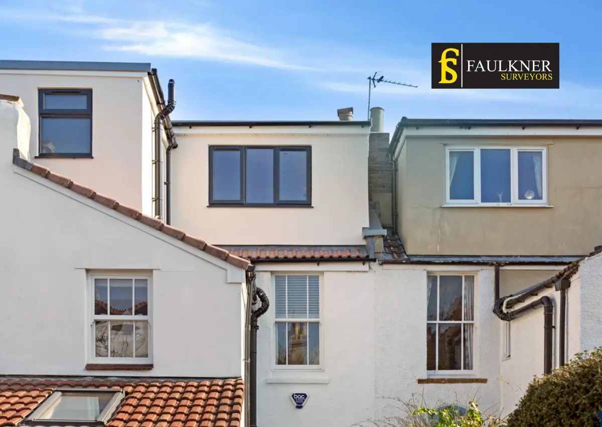 Party Wall Vs Boundary Wall : The Law, The Rights, and Your Options 3 Party Wall Reigate : What Should You Do If Your Neighbour Builds Over the Shared Boundary Reigate?