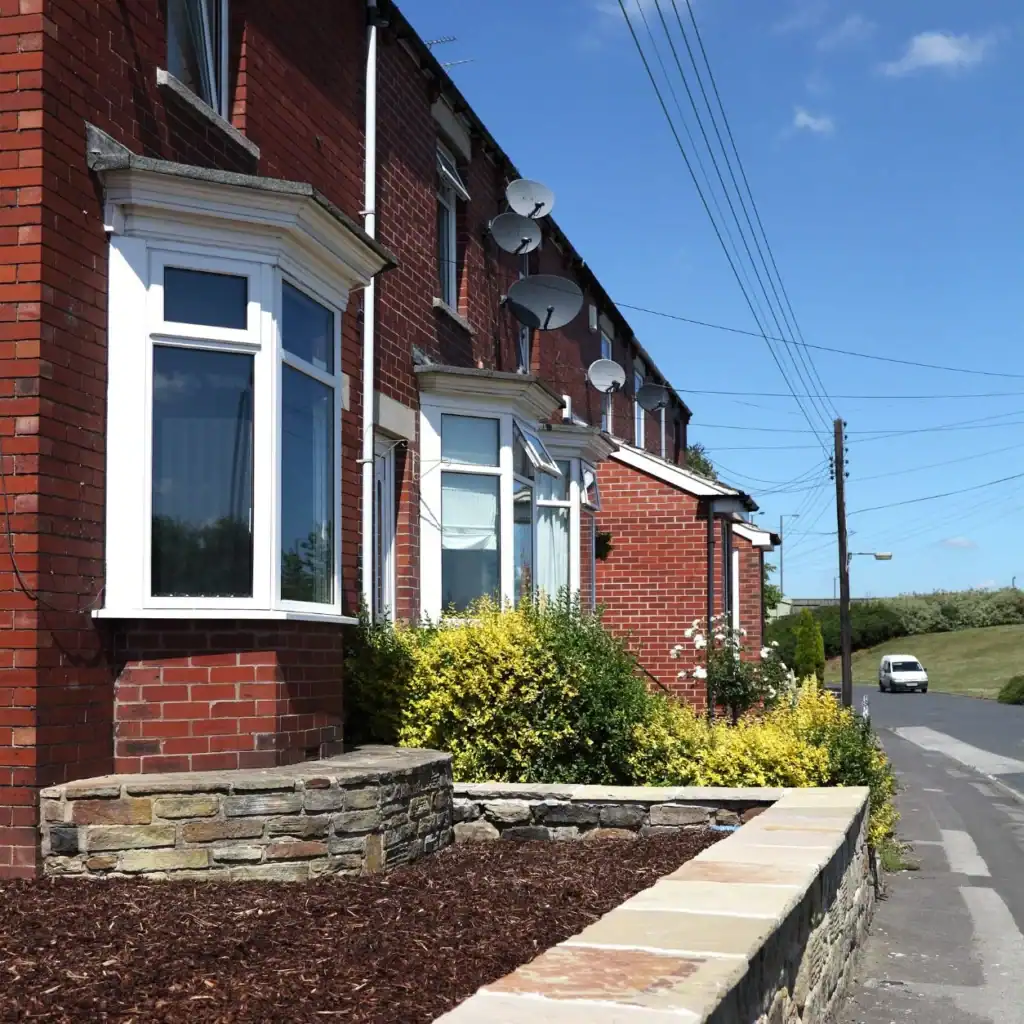 Can a Neighbour Remove Survey Stakes? 3 Min Critical Guide to Avoid Legal Issues 2 Faulkner Party Wall Surveyors Reigate : Can My Neighbour Remove Survey Skates